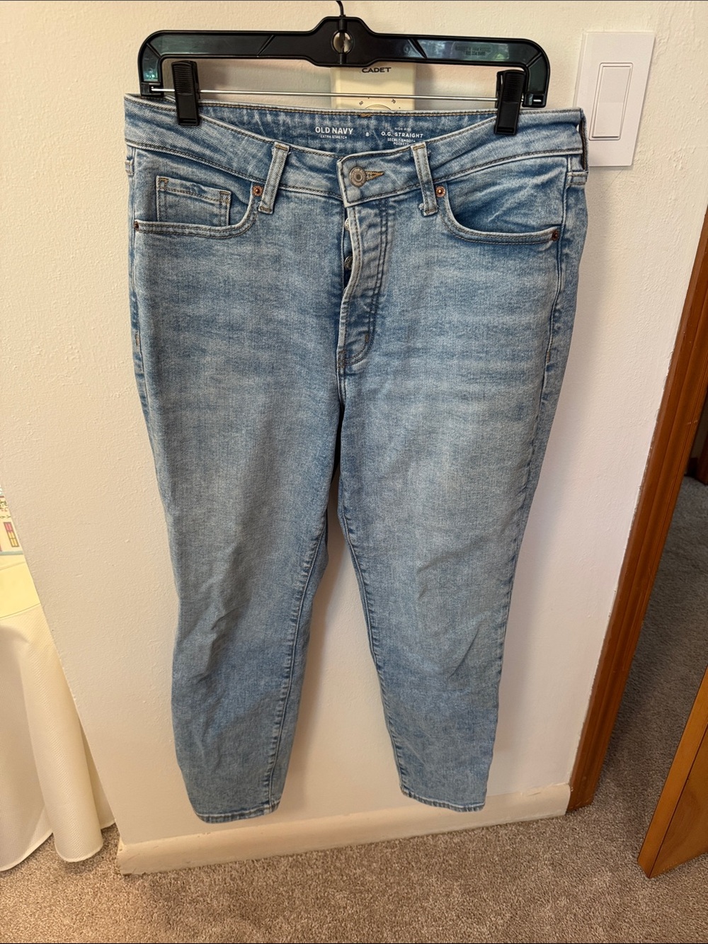 Old Navy Light Wash Men’s Slim Straight Jeans
